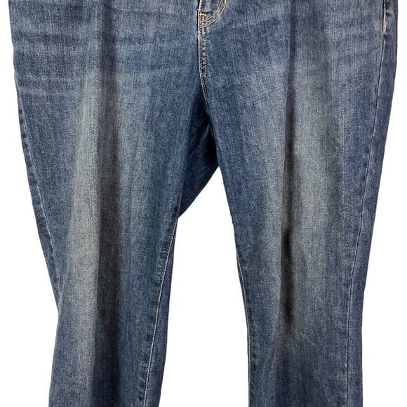 Old Navy Straight Mid Rise Raw Hem Womens Distressed Stretch Blue Jeans sz 14 - Picture 6 of 16